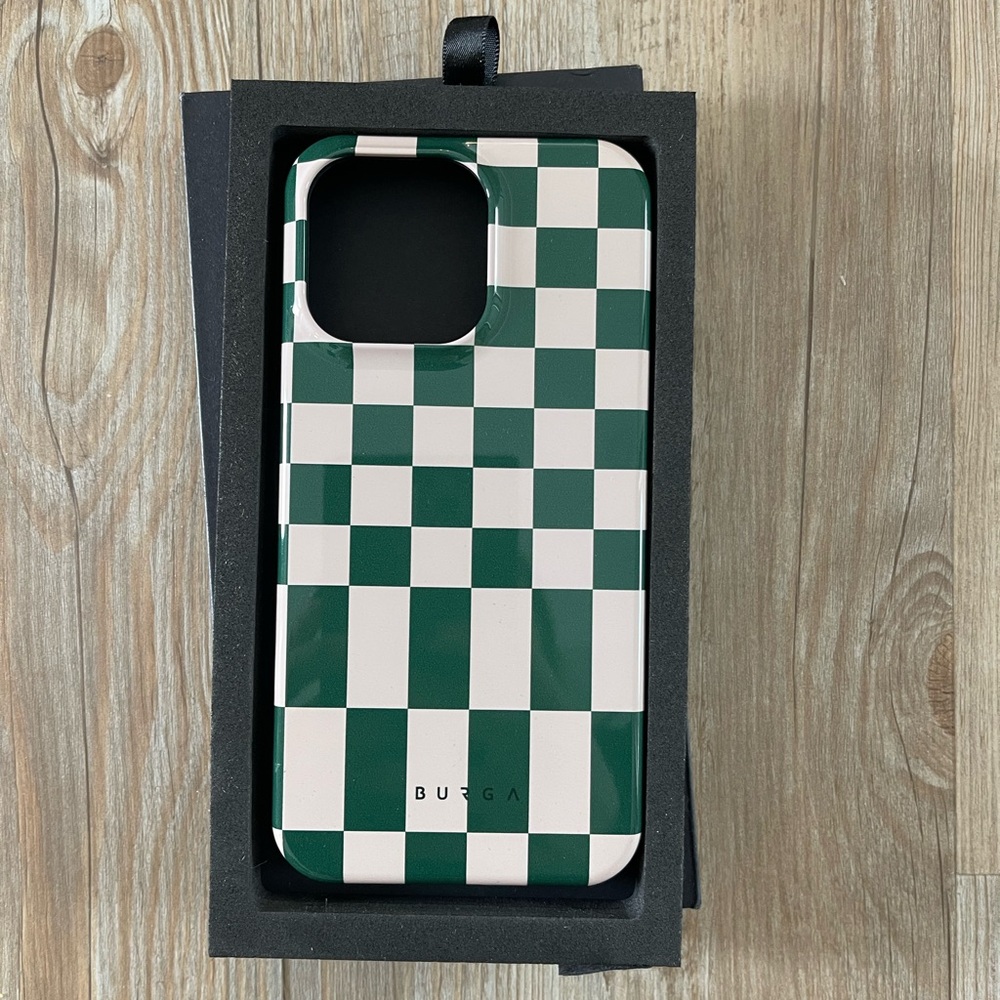 Burga iPhone 15 Pro Max case